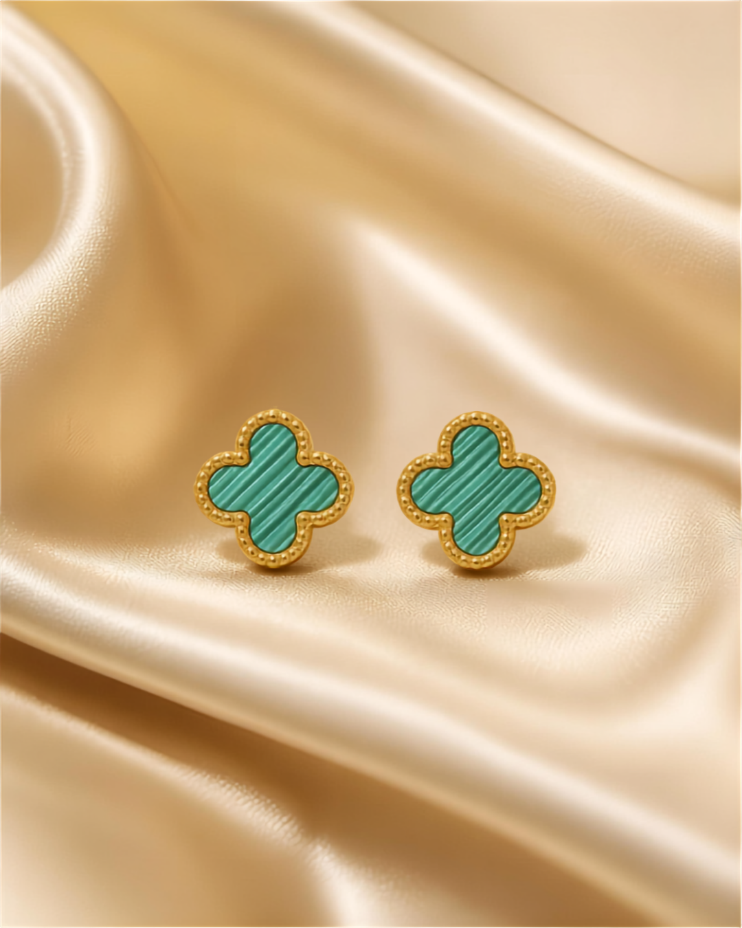 Verde Clover Studs