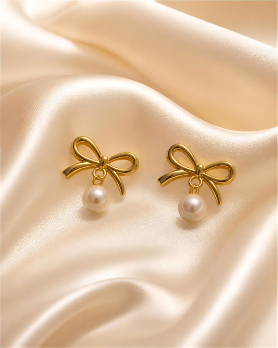 Bella Bow Pearl Earings